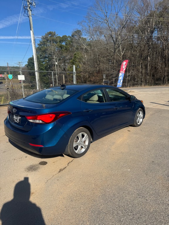 2016 Hyundai Elantra Image 3