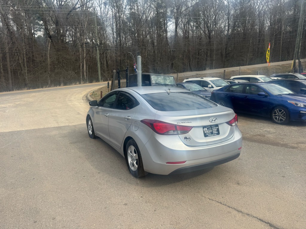 2014 Hyundai Elantra Image 4
