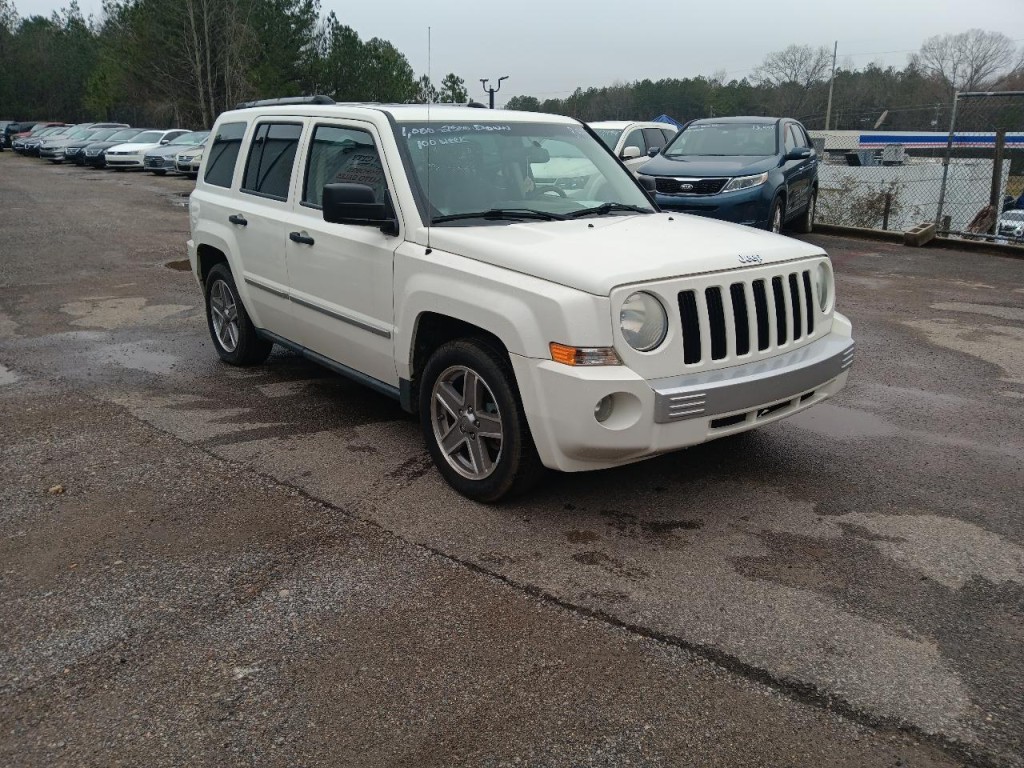 2008 Jeep Patriot Image 1