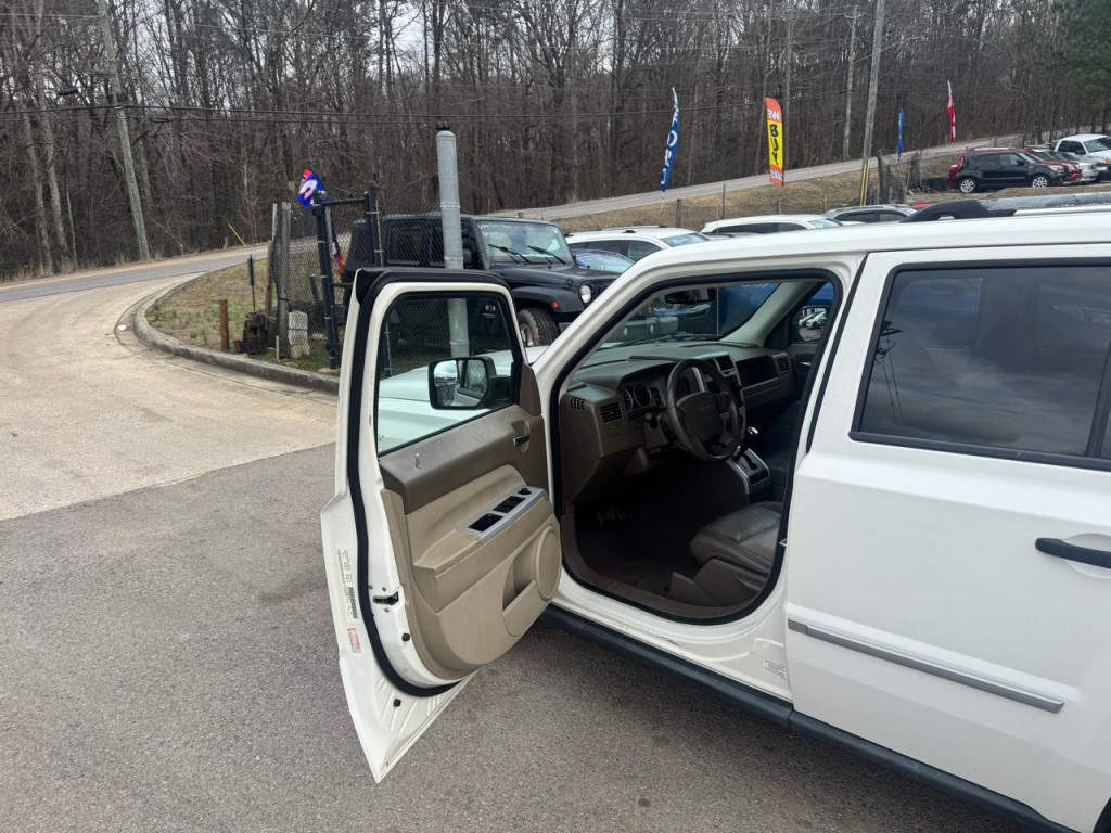 2008 Jeep Patriot Image 6