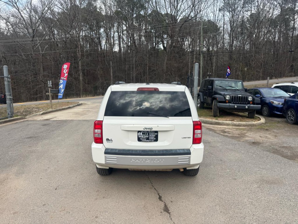 2008 Jeep Patriot Image 11