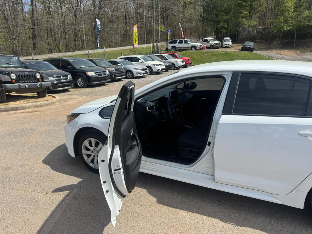 2021 Toyota Corolla Image 3