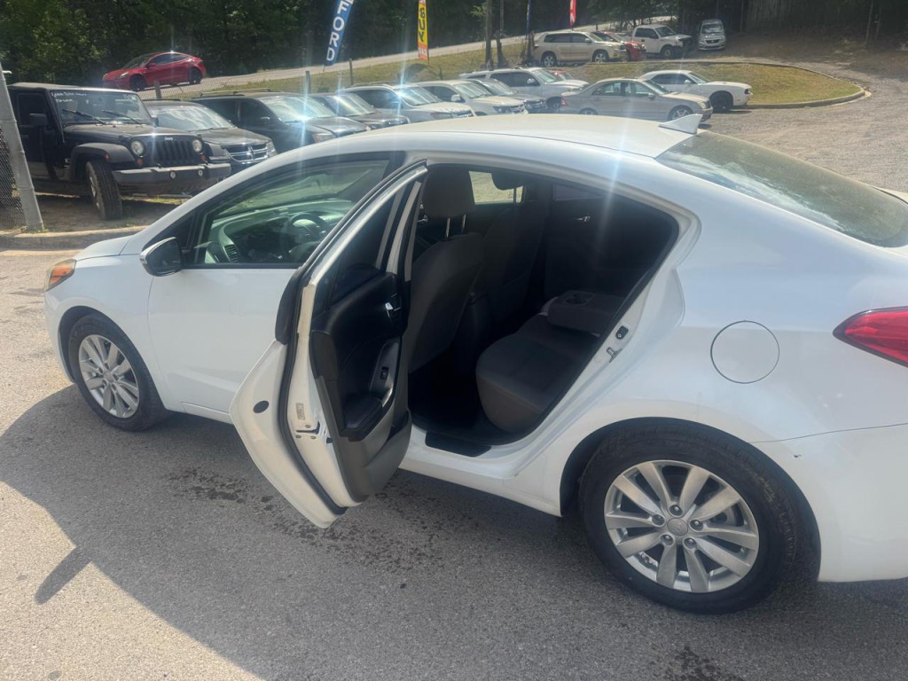 2014 Kia Forte Image 4