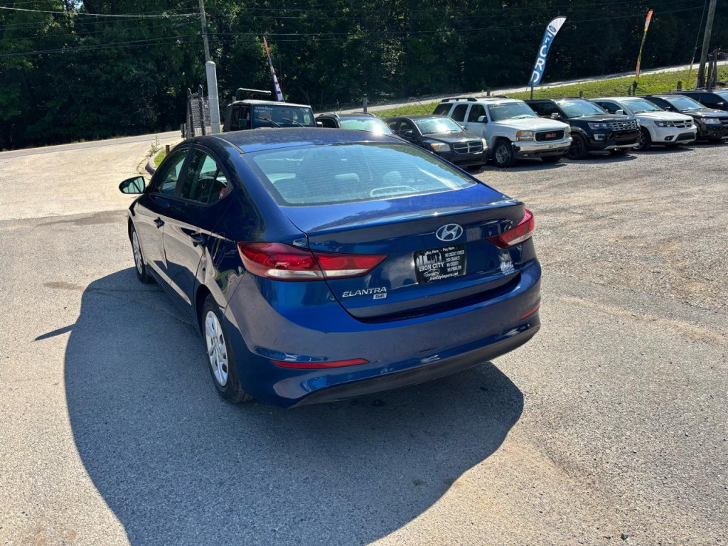 2018 Hyundai Elantra Image 4