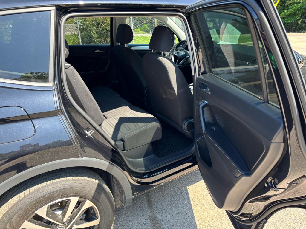 2023 Volkswagen Tiguan Image 7