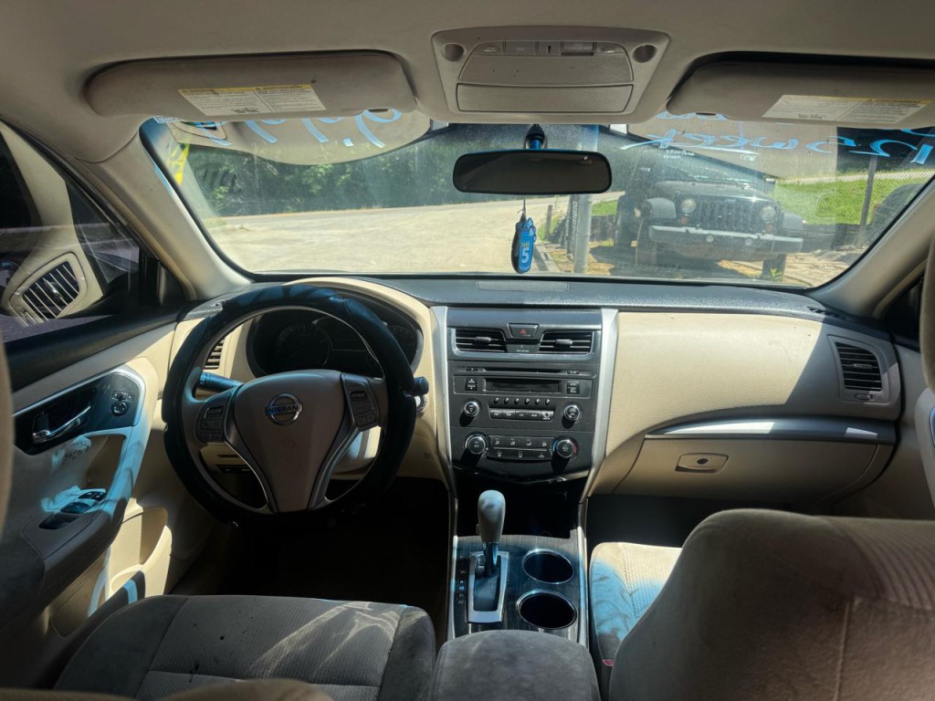 2013 Nissan Altima Image 7