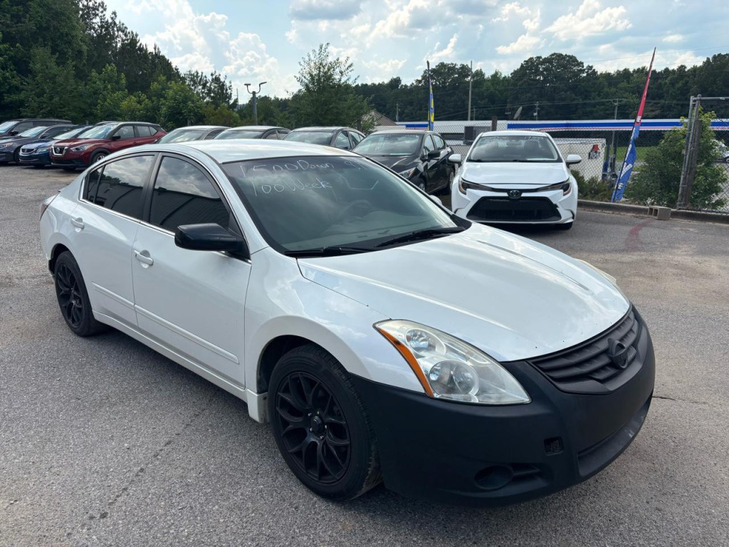 2012 Nissan Altima Image 2