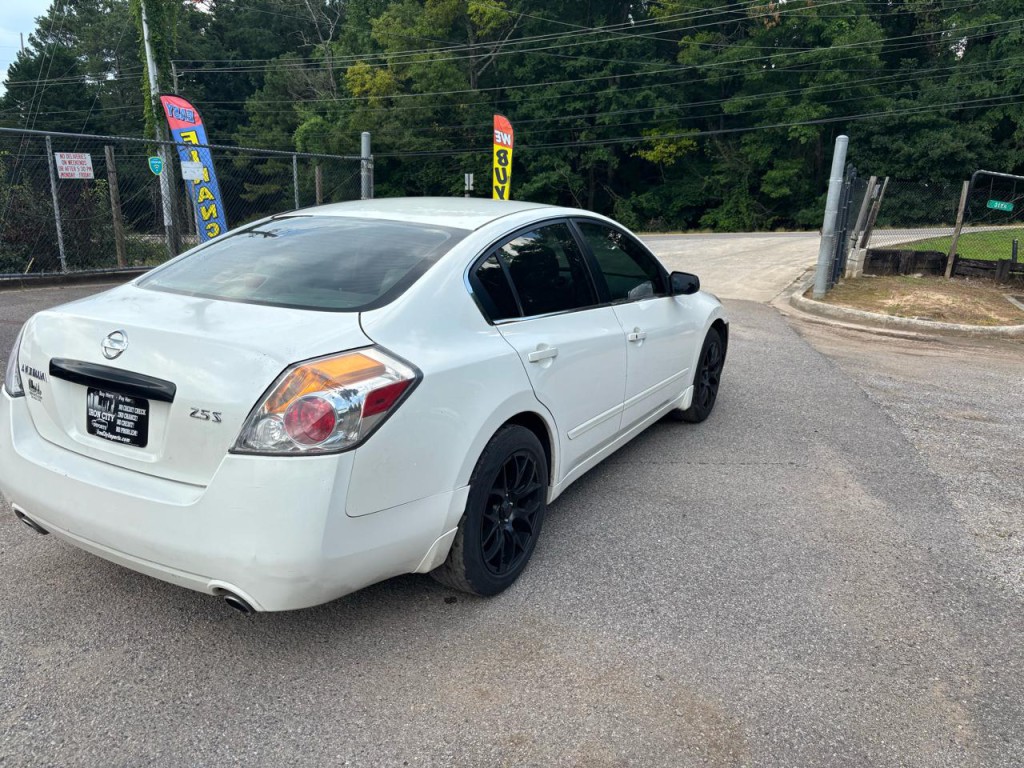 2012 Nissan Altima Image 3