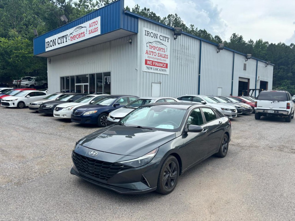 2021 Hyundai Elantra Image 1