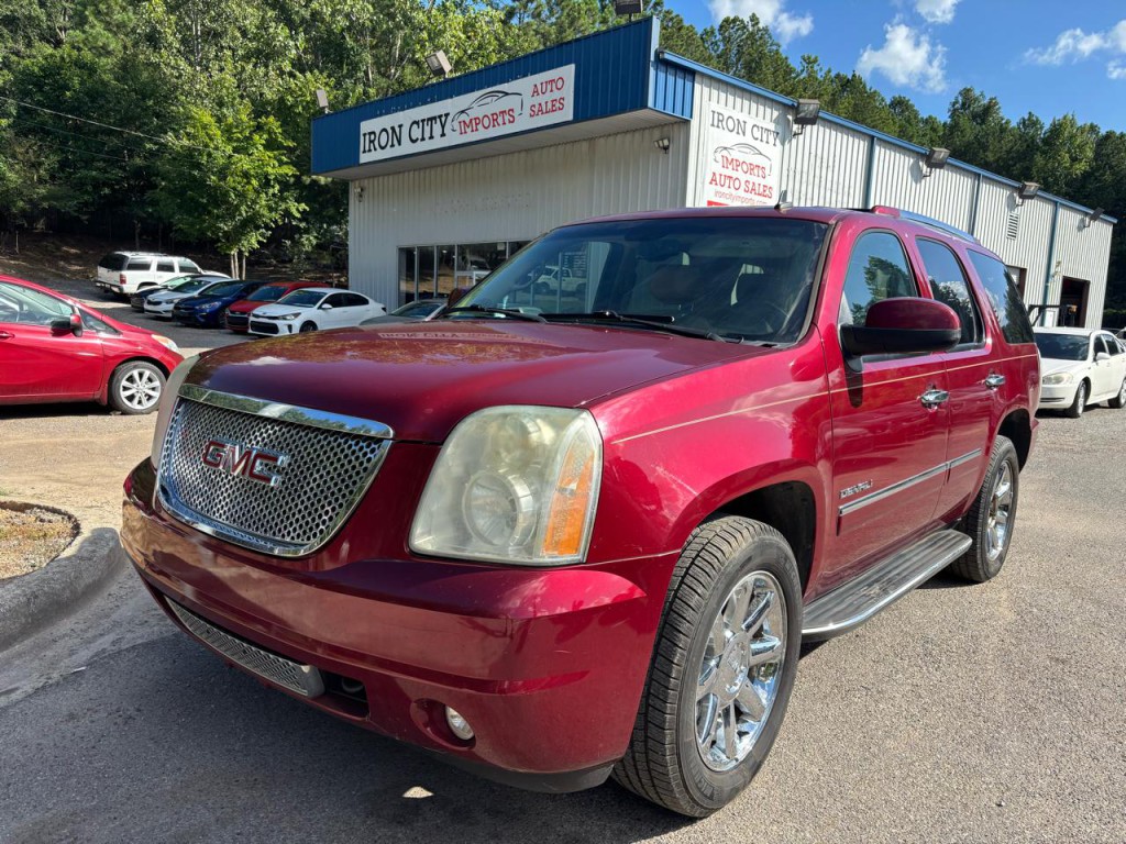 2011 GMC Yukon Image 1