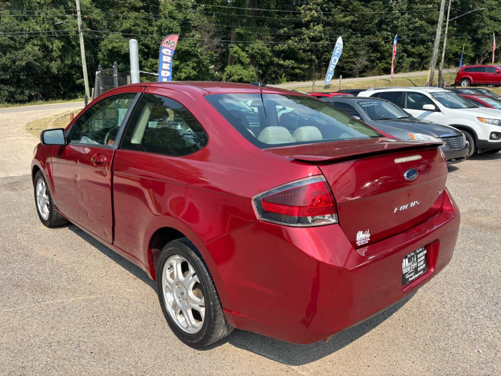 2009 Ford Focus Image 4