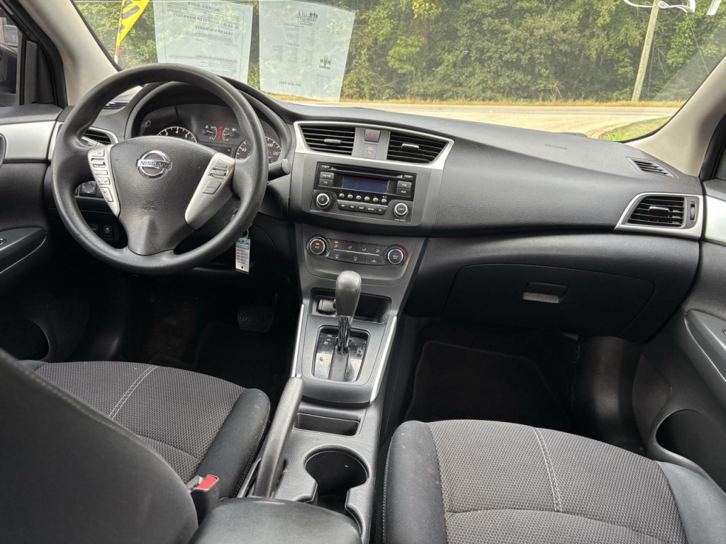 2017 Nissan Sentra Image 11