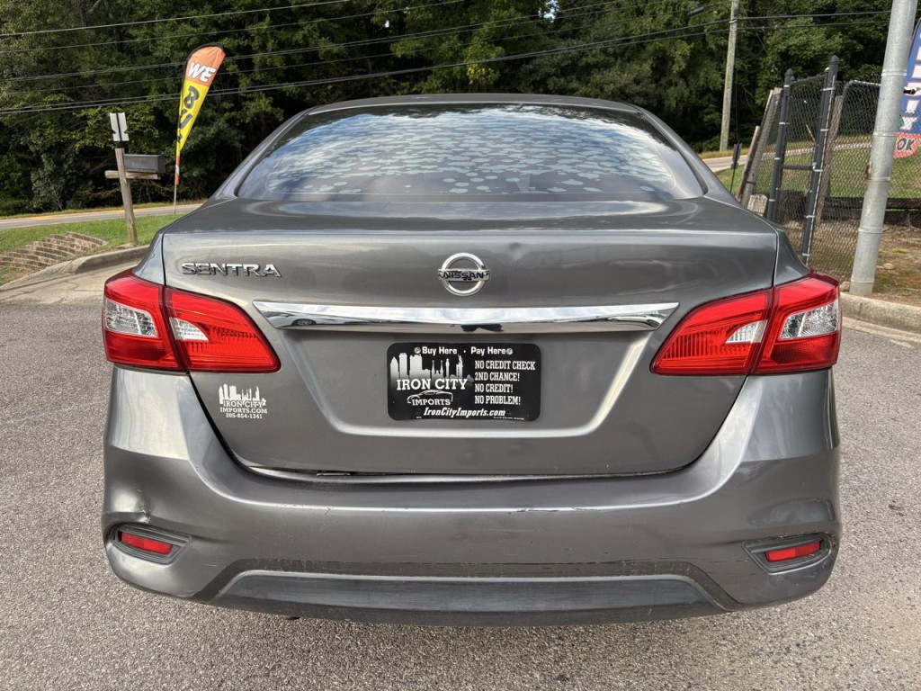 2017 Nissan Sentra Image 12