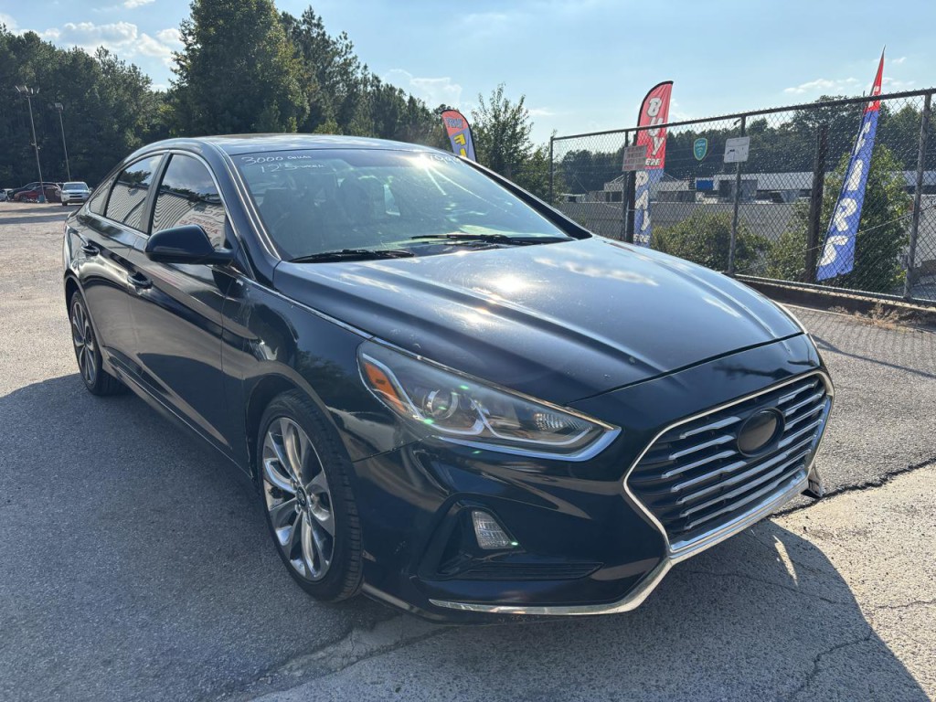 2018 Hyundai Sonata Image 2