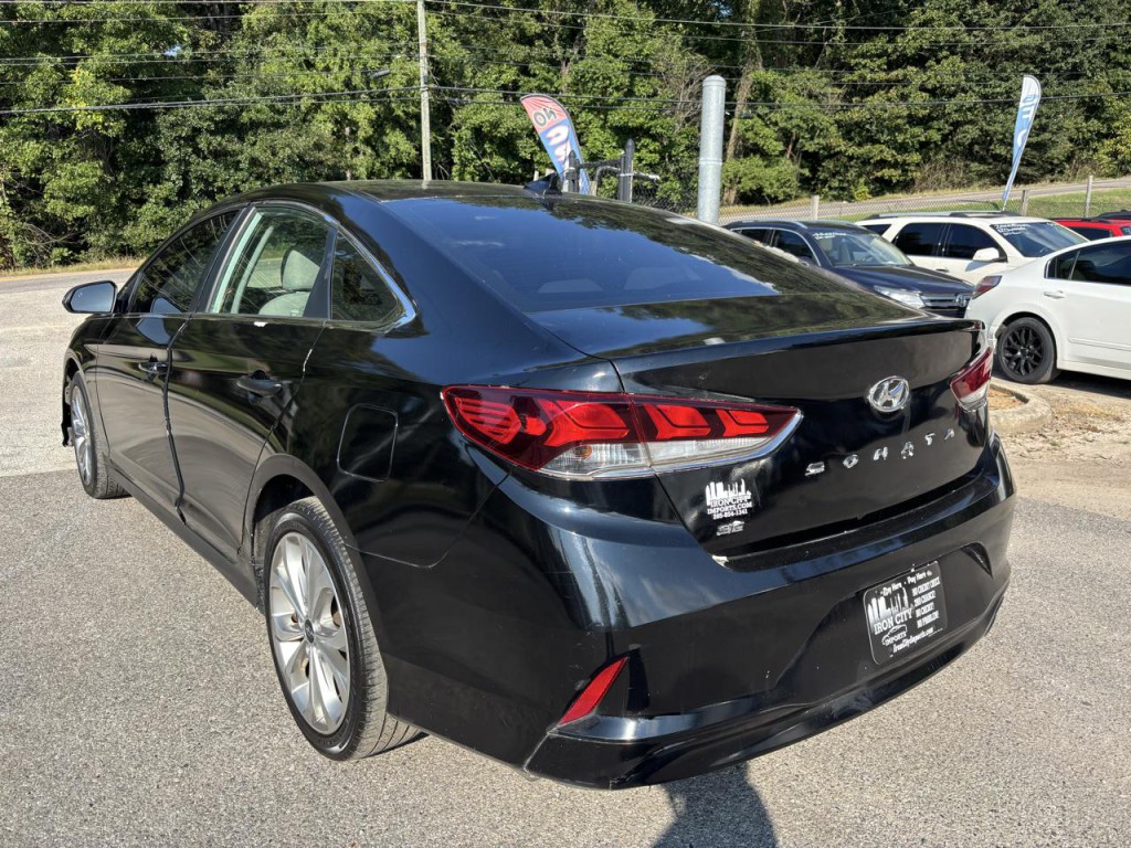 2018 Hyundai Sonata Image 4