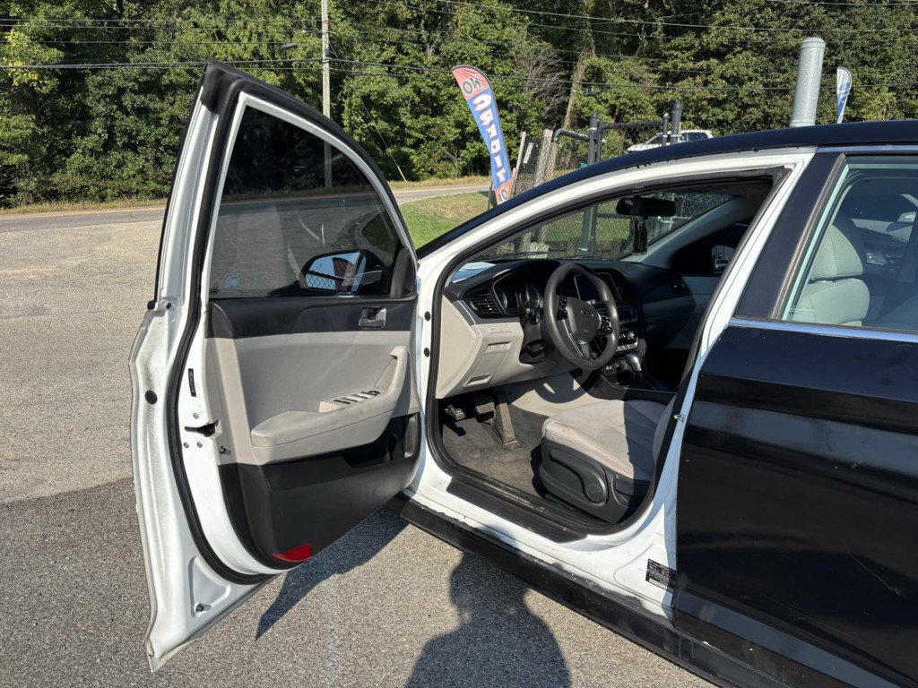 2018 Hyundai Sonata Image 5