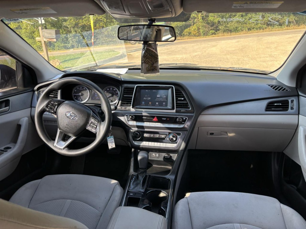 2018 Hyundai Sonata Image 11
