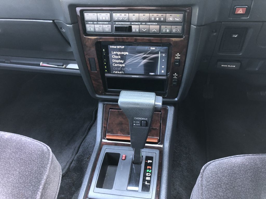 1991 Toyota Century Image 29