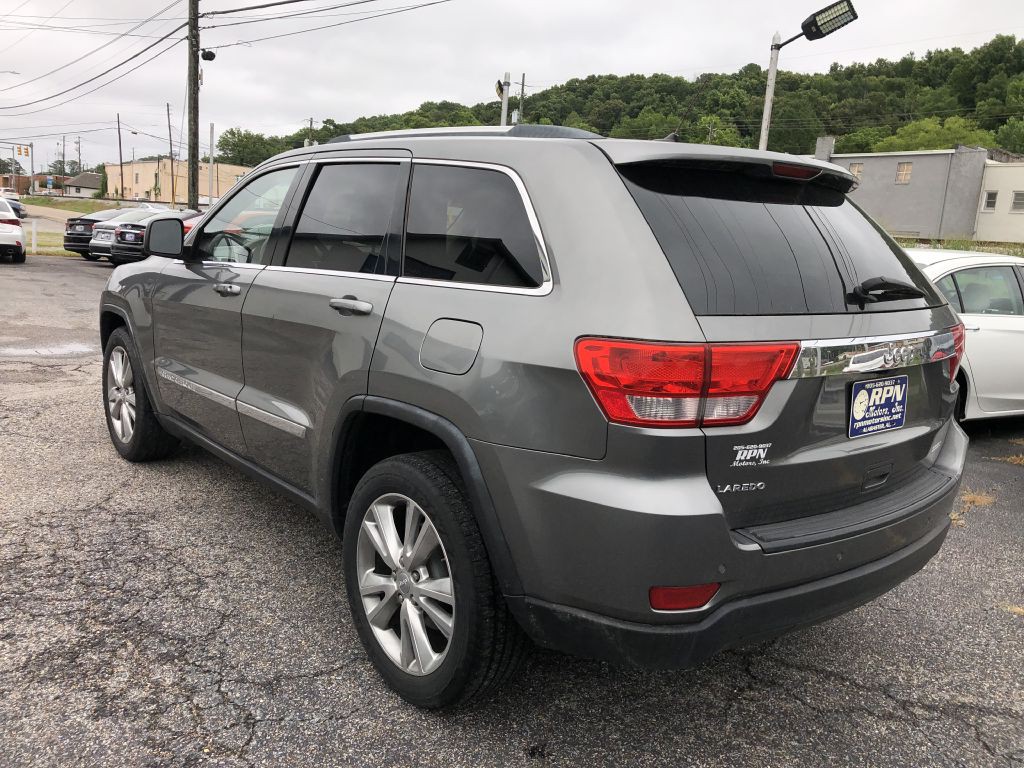 2012 Jeep Grand Cherokee Image 5