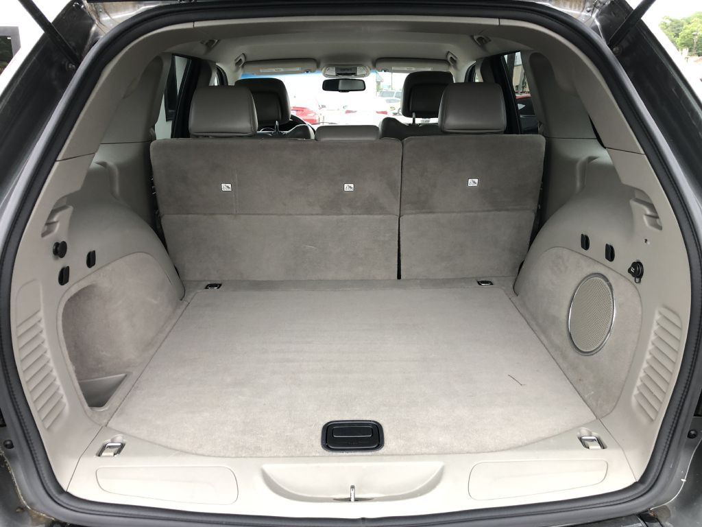 2012 Jeep Grand Cherokee Image 9