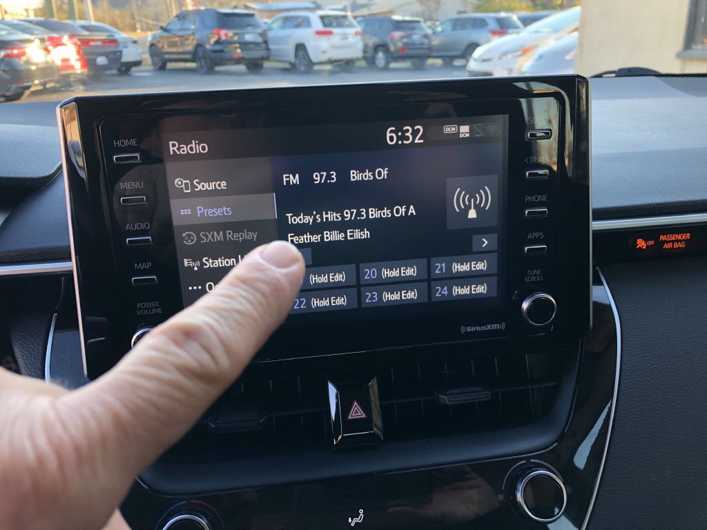 2021 Toyota Corolla Image 24