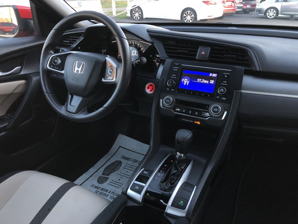2017 Honda Civic Image 12