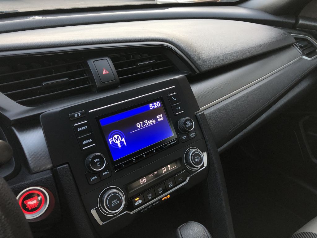 2017 Honda Civic Image 15