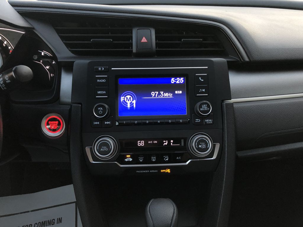 2017 Honda Civic Image 19