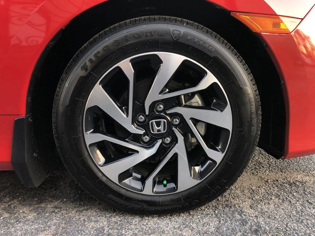2017 Honda Civic Image 26