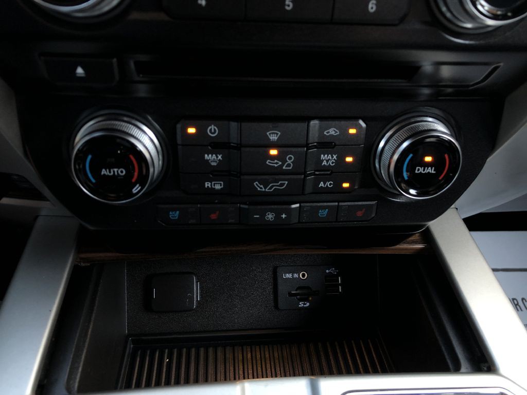 2015 Ford F-150 Image 48