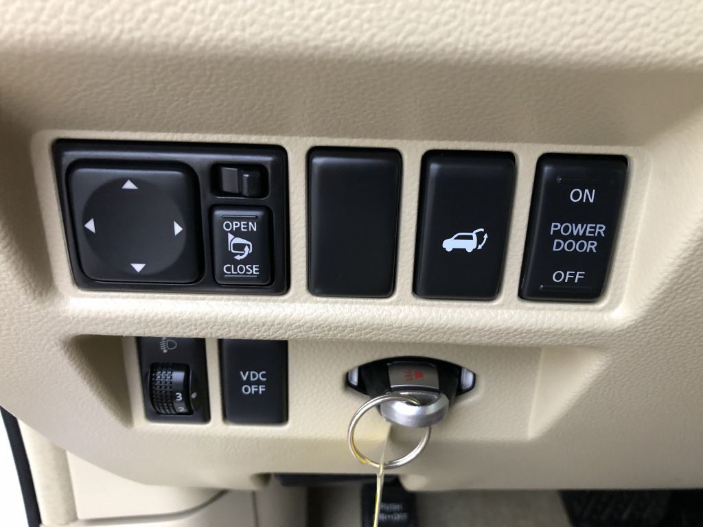 2011 INFINITI FX35 Image 22