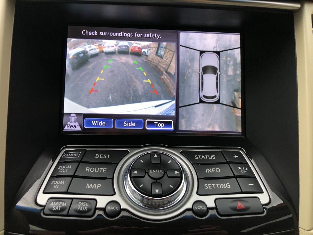 2011 INFINITI FX35 Image 38
