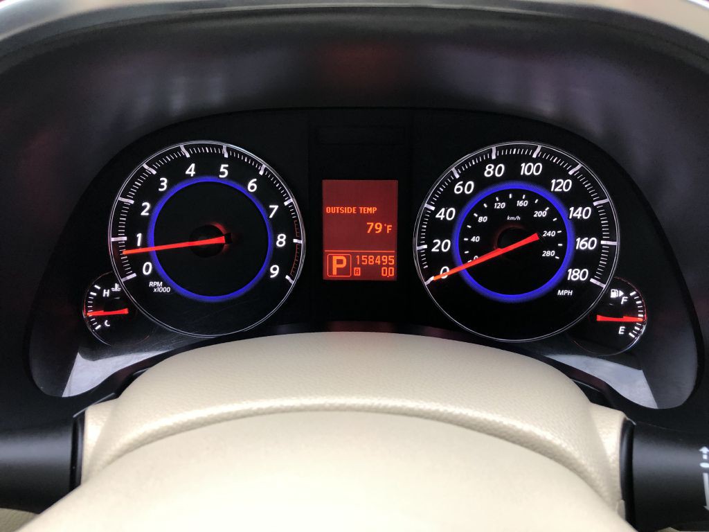 2011 INFINITI FX35 Image 42