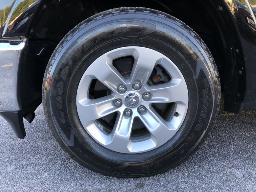 2020 RAM 1500 Image 42