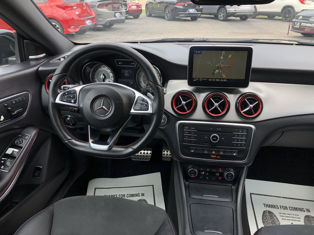 2015 Mercedes-Benz CLA-Class Image 17