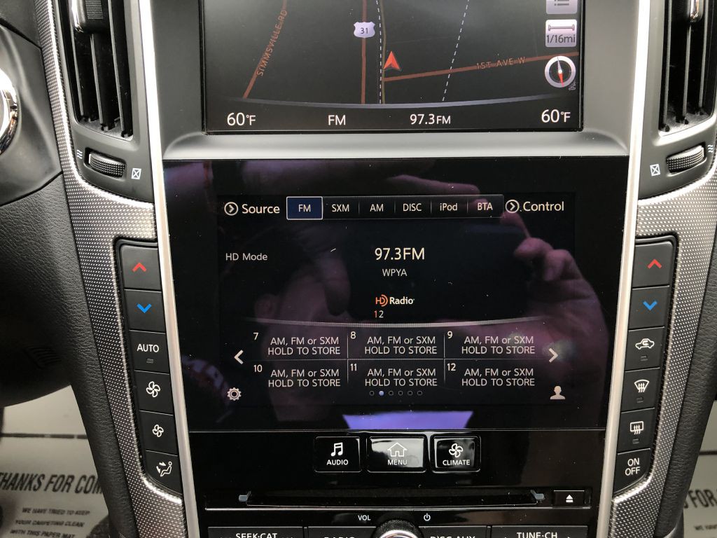 2017 INFINITI Q50 Image 21