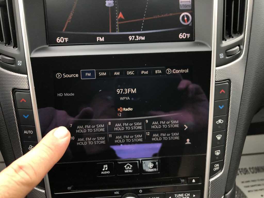 2017 INFINITI Q50 Image 22
