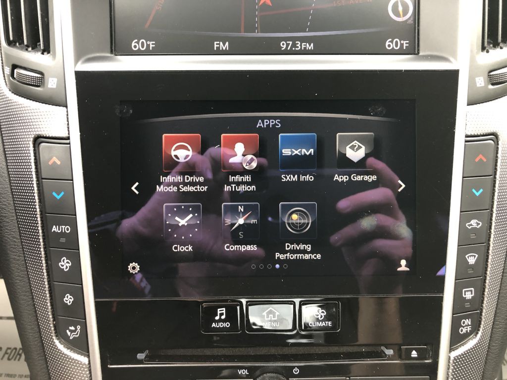 2017 INFINITI Q50 Image 27