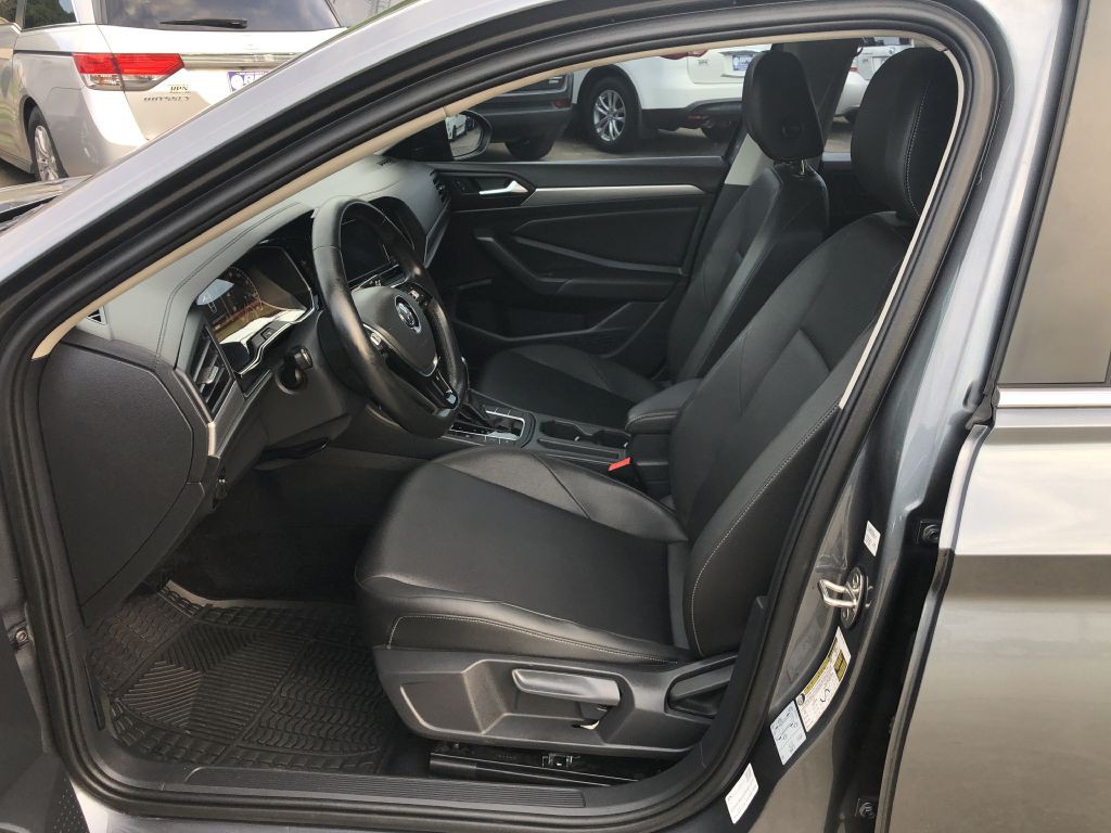 2019 Volkswagen Jetta Image 9