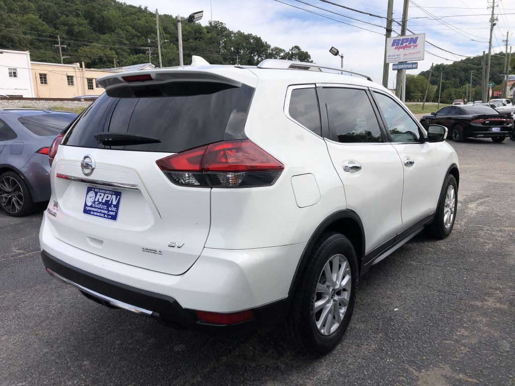 2018 Nissan Rogue Image 4