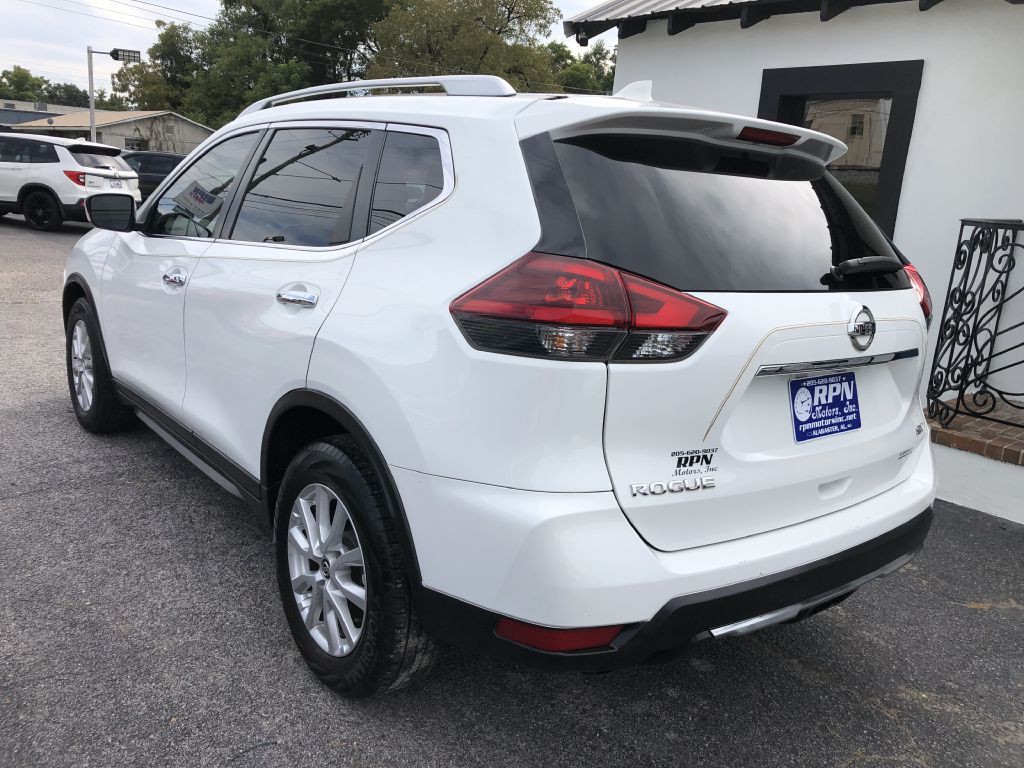 2018 Nissan Rogue Image 5