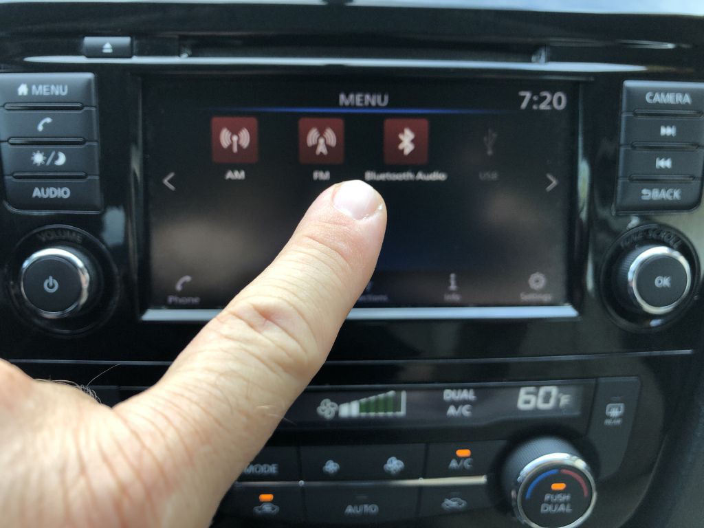 2018 Nissan Rogue Image 30