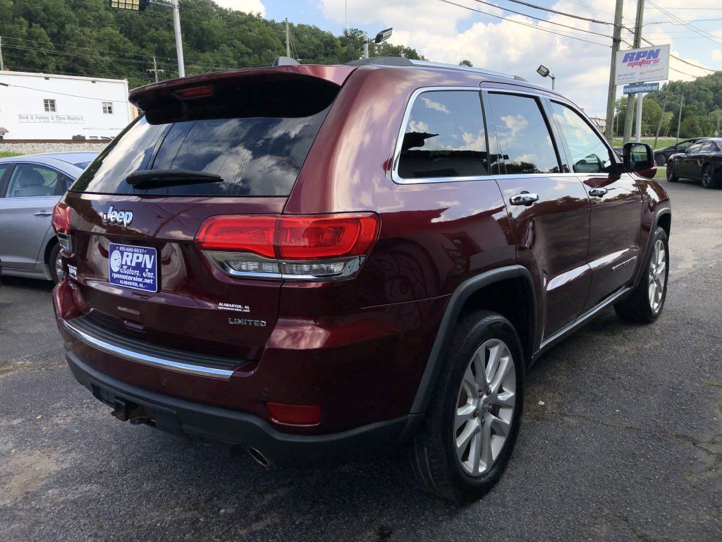 2017 Jeep Grand Cherokee Image 4