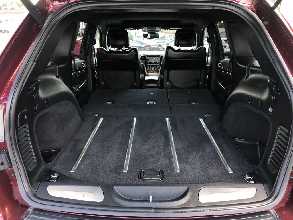 2017 Jeep Grand Cherokee Image 12