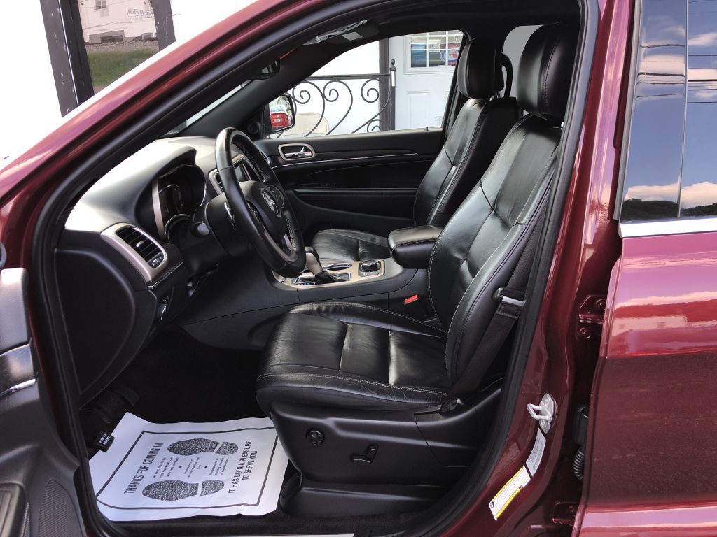 2017 Jeep Grand Cherokee Image 13