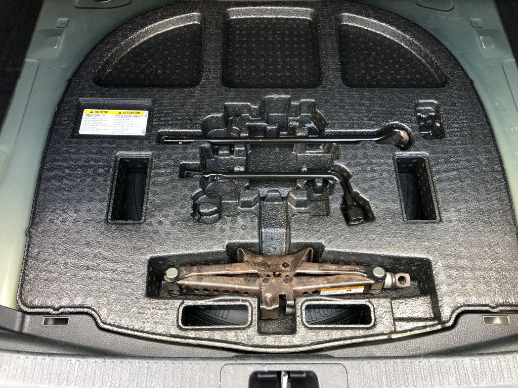 2019 Toyota Camry Image 8