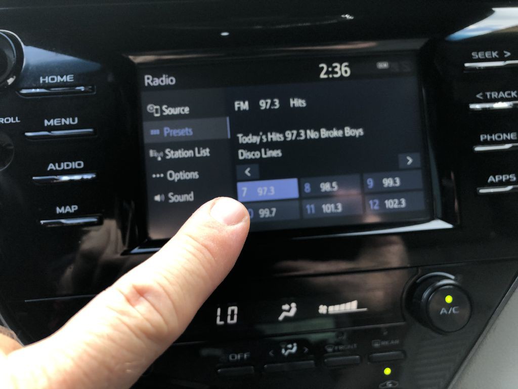 2019 Toyota Camry Image 31