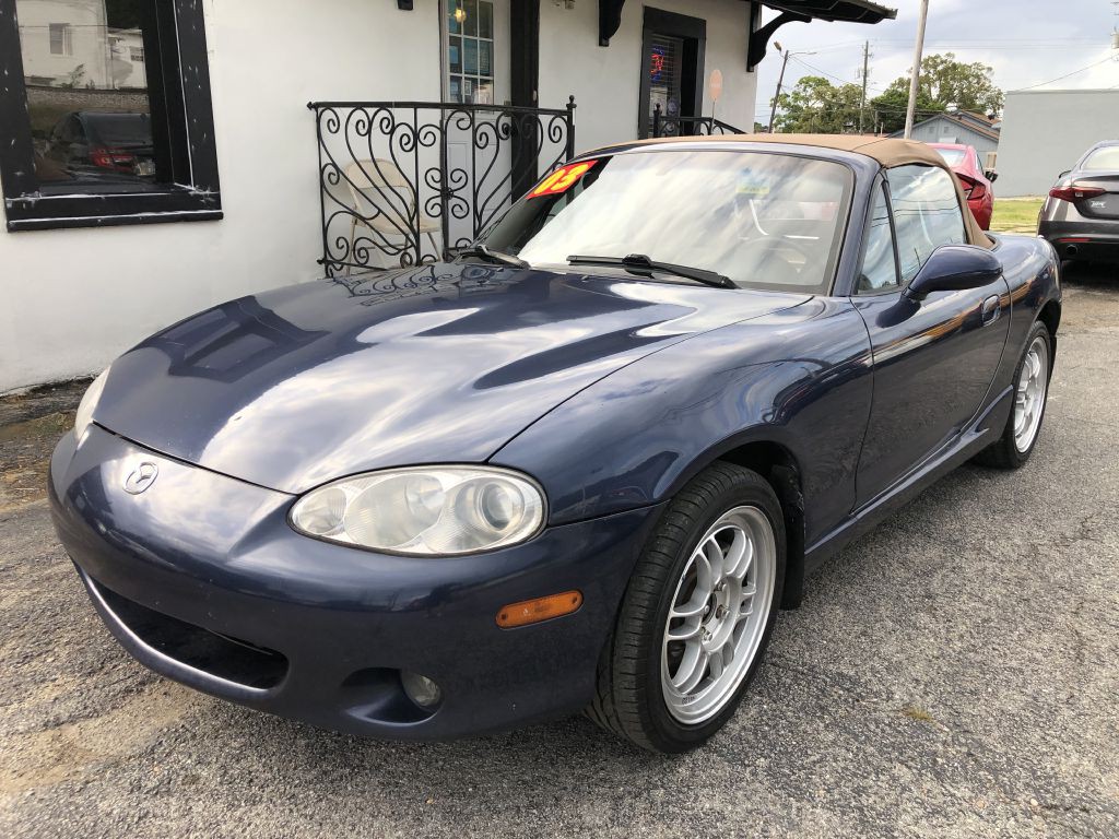 2003 Mazda MX-5 Miata Image 2