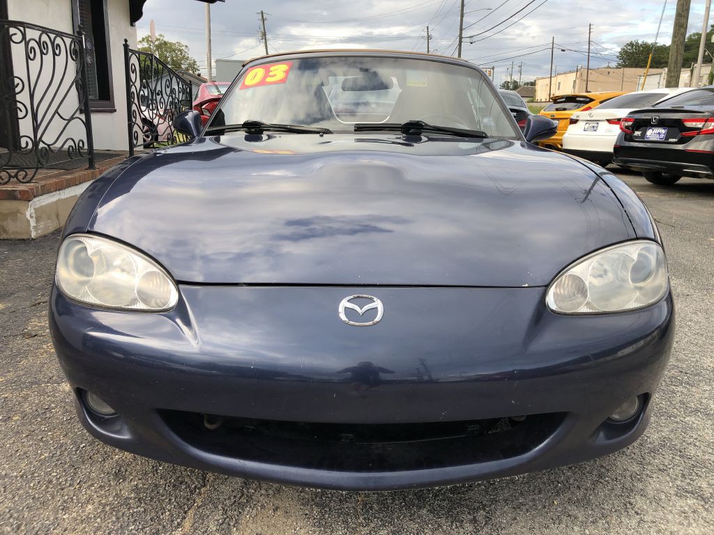 2003 Mazda MX-5 Miata Image 4