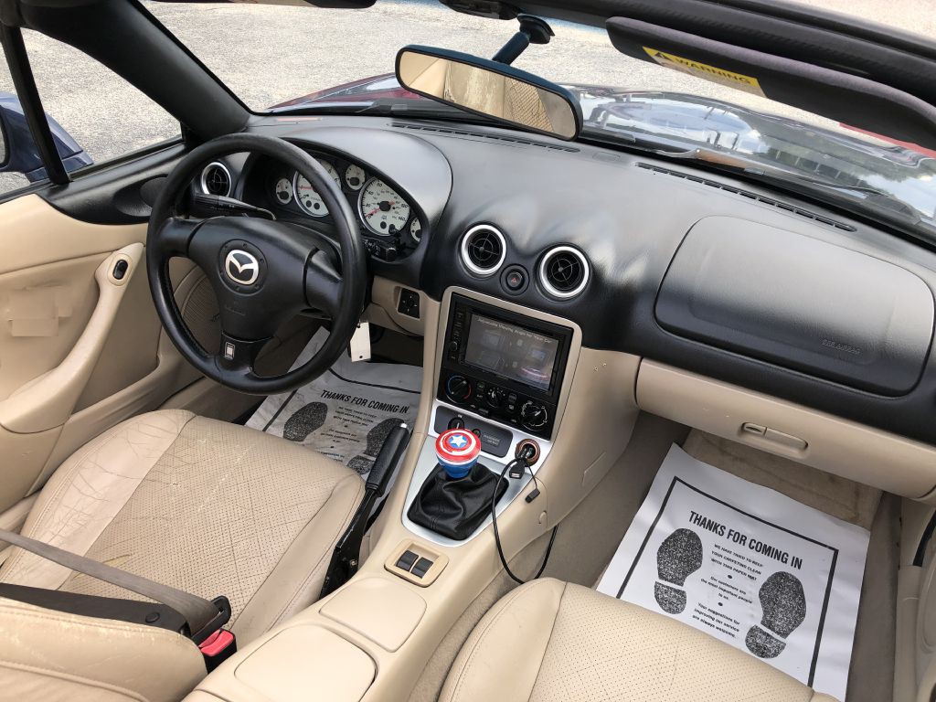 2003 Mazda MX-5 Miata Image 22
